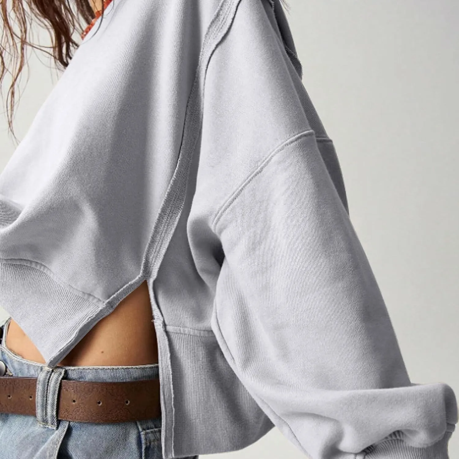 EGUGYDW Womens Crewneck Sweatshirts Cropped Long Sleeve Side Slit Loose Fit Teen Girls 2024 Fall Crop Pullover Tops
