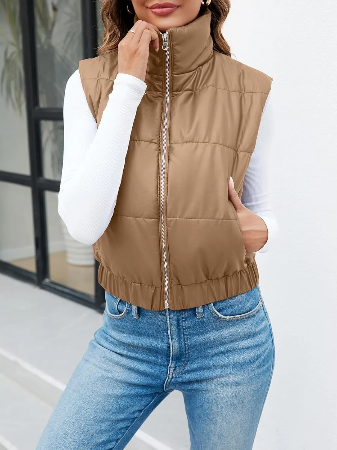 Fisoew Womens Faux Leather Puffer Vest High Stand Collar Zip Up Sleeveless Winter Cropped Jacket Gilet