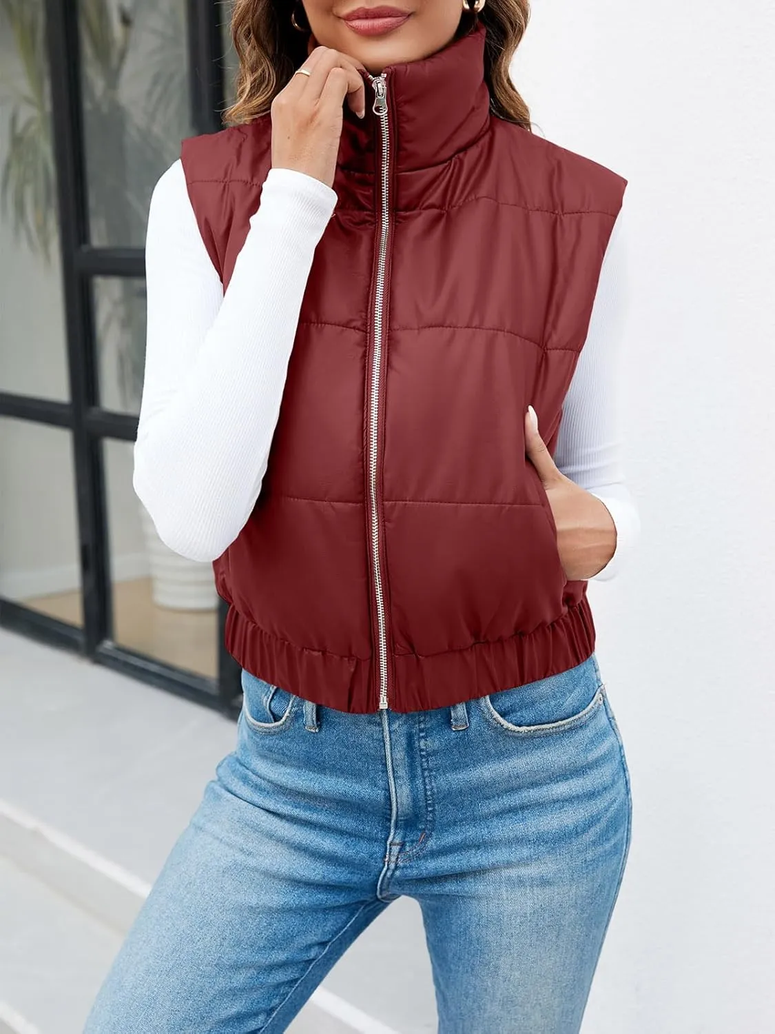 Fisoew Womens Faux Leather Puffer Vest High Stand Collar Zip Up Sleeveless Winter Cropped Jacket Gilet