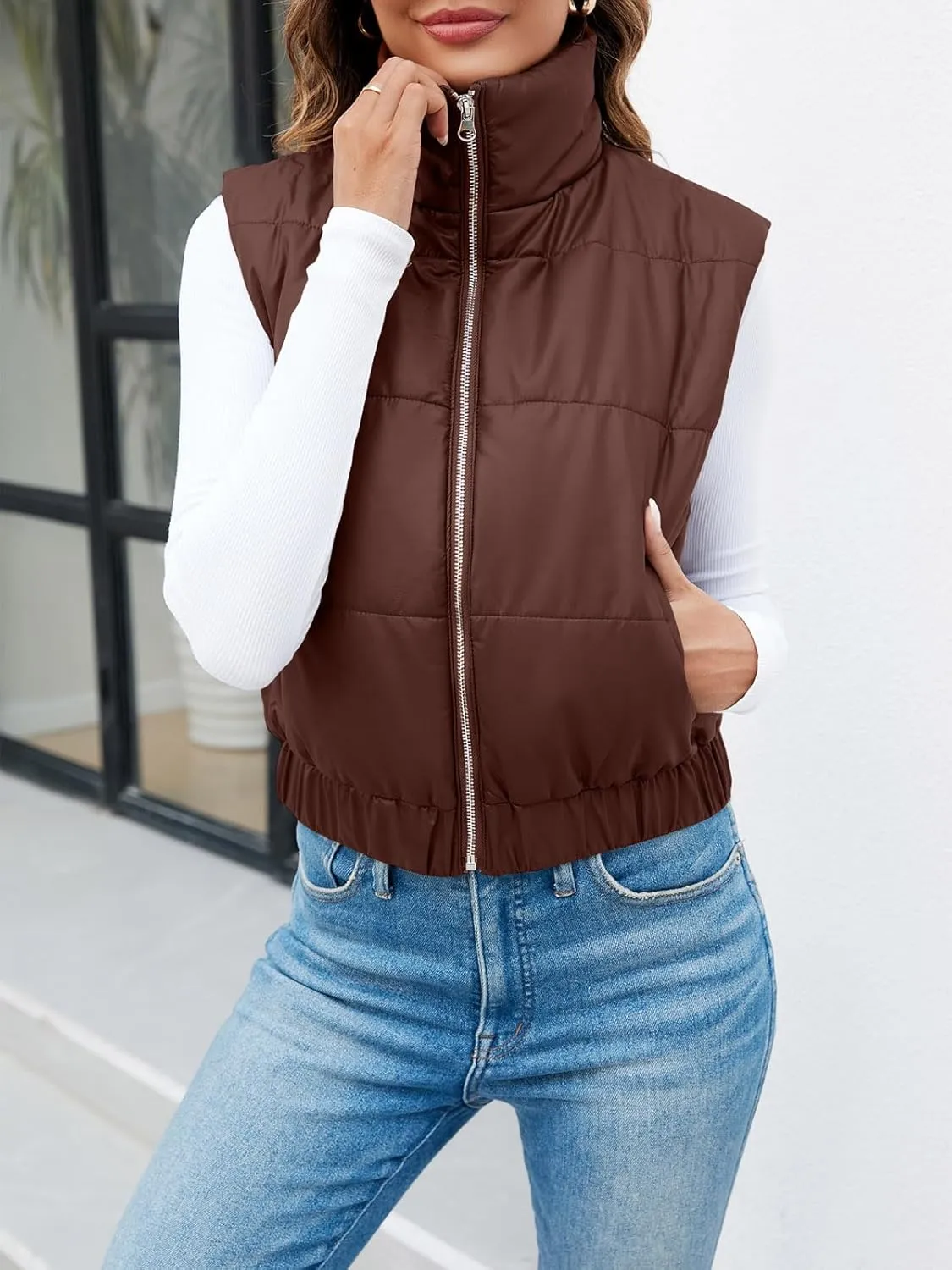 Fisoew Womens Faux Leather Puffer Vest High Stand Collar Zip Up Sleeveless Winter Cropped Jacket Gilet