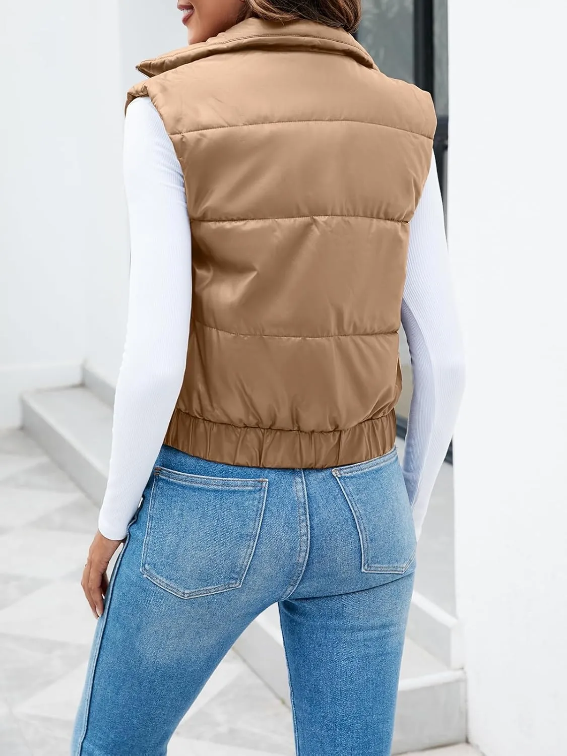 Fisoew Womens Faux Leather Puffer Vest High Stand Collar Zip Up Sleeveless Winter Cropped Jacket Gilet