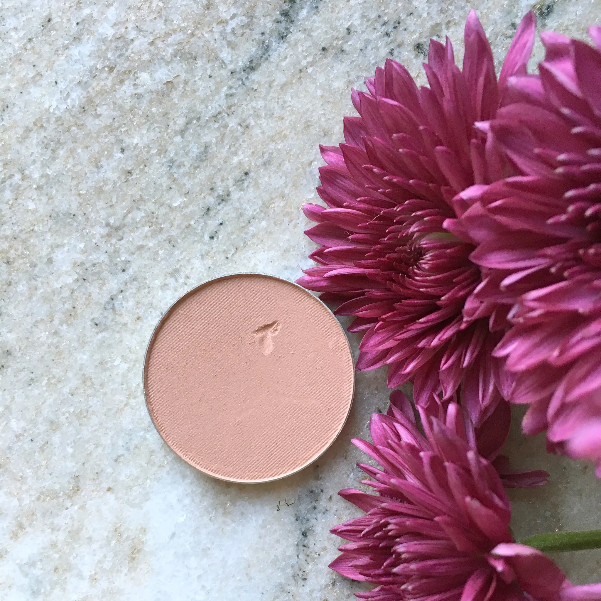 Maya • Pressed Mineral Bronze