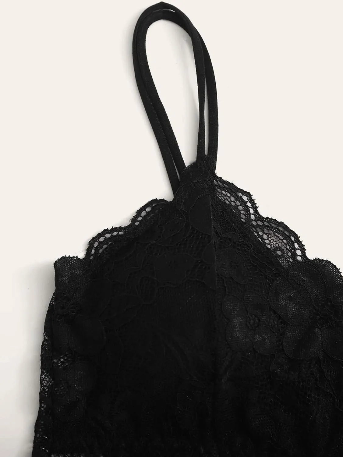 OYOANGLE Women's Floral Lace Scallop Trim Bras V Neck Spaghetti Strap Wireless Bralettes Cropped Camisoles